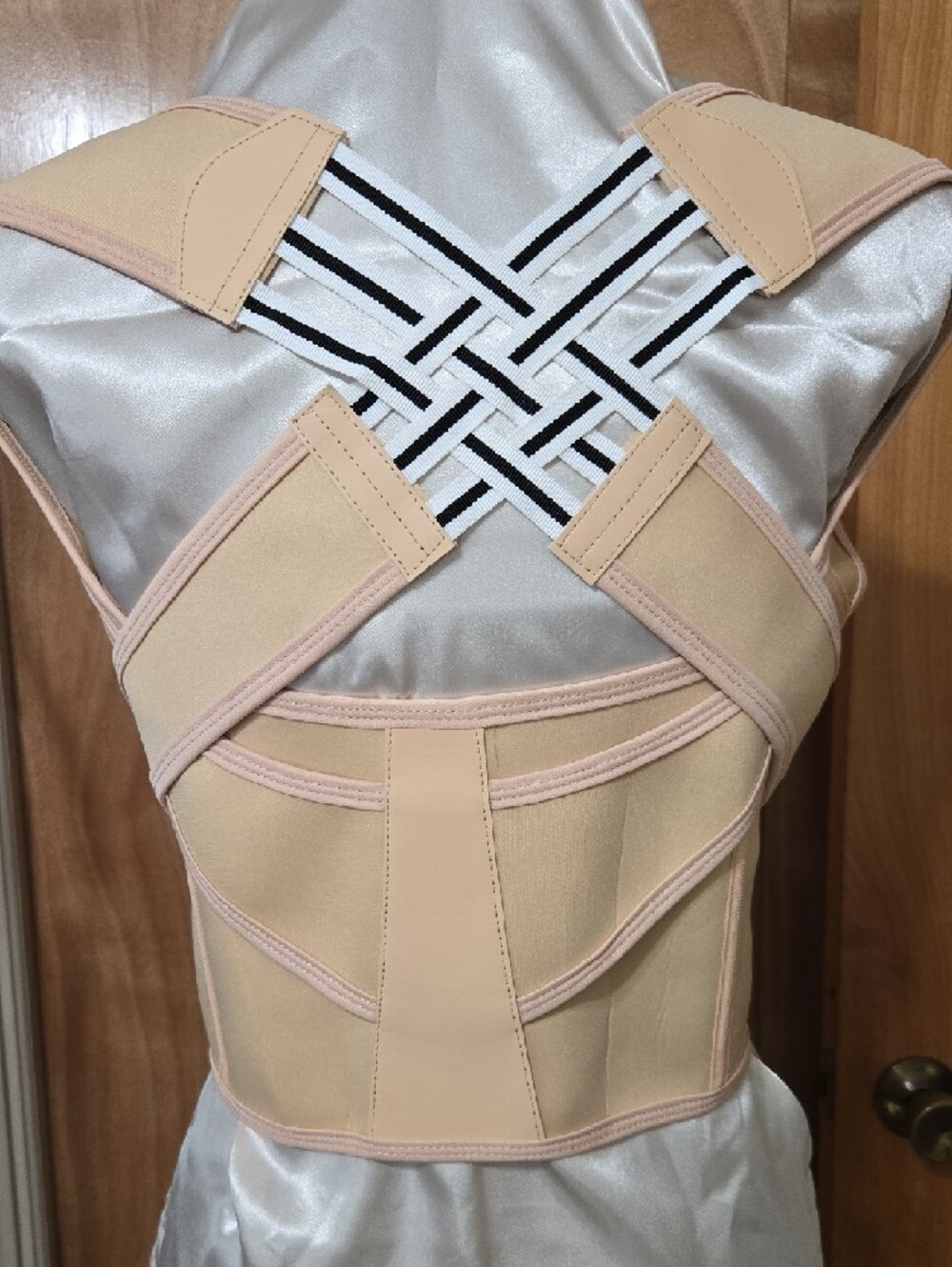 Posture Back Correction Support - Picture 2 of 2